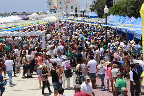 Como celebran en Lanzarote el dia de Canarias