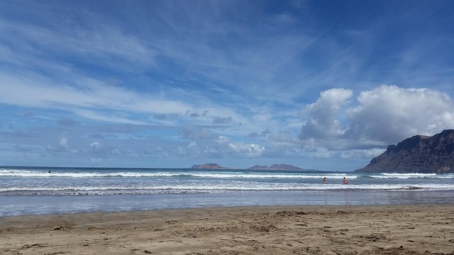 playa de los charcos